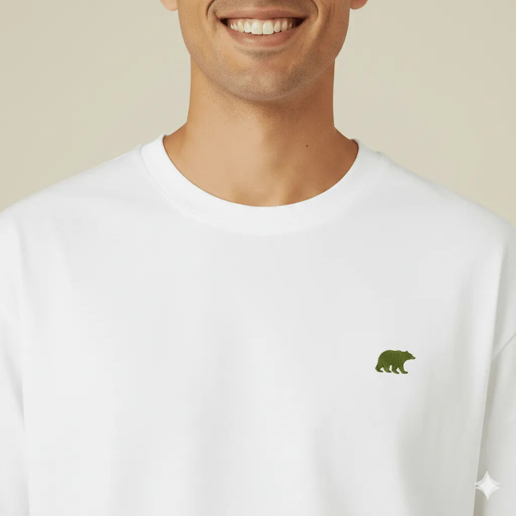 CAMISETA BEAR POCKET OVERSIZED WHITE OLIVE